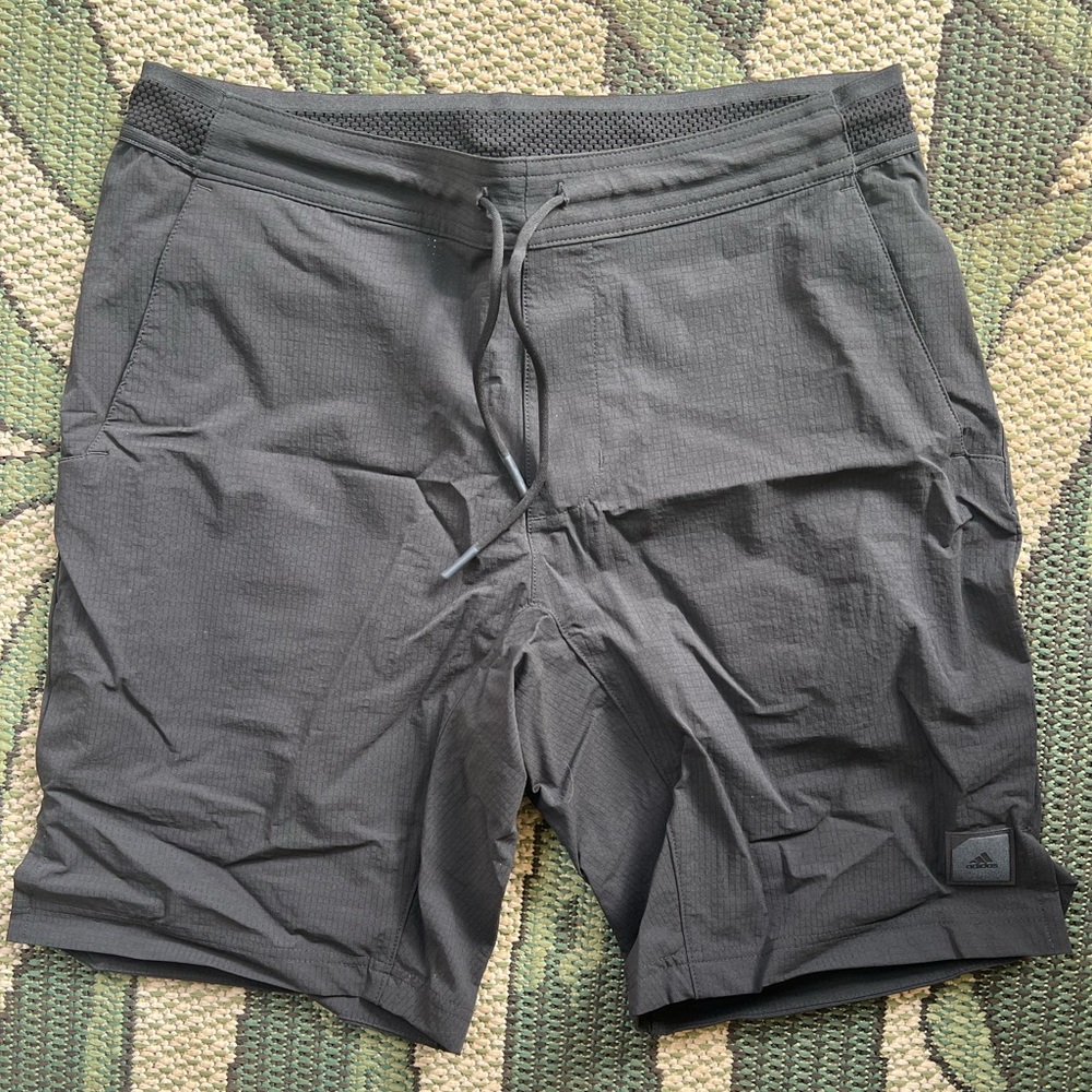Adicross Hybrid golf shorts sz M